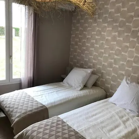 Maison Champagne, Charmante Maison Au Calme Avec Beau Terrain بيت للعطل Saint-Germain (Aube)